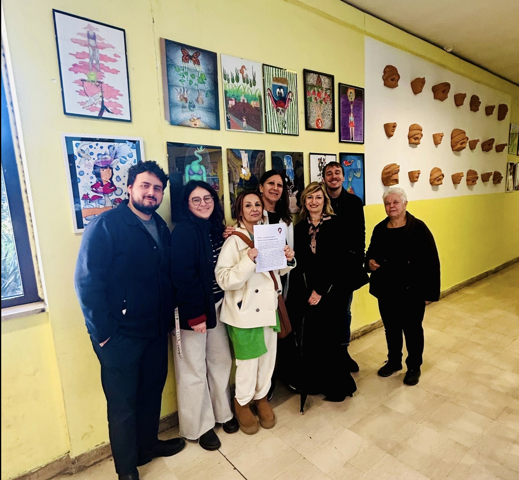foto di gruppo studenti e docenti via della cecchina